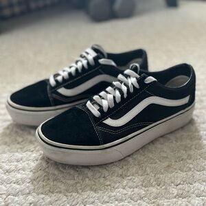 Vans Old Skool Shoes
